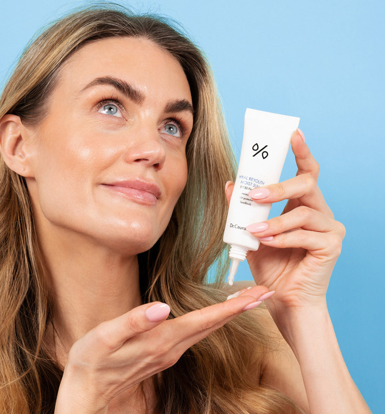 ضدآفتاب آبرسان دکتر سراکل مدل هیال ری یوث با SPF50+ PA++++