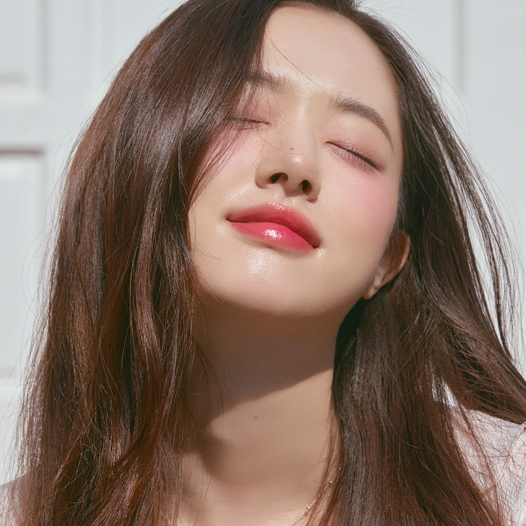 رژگونه پودری رومند